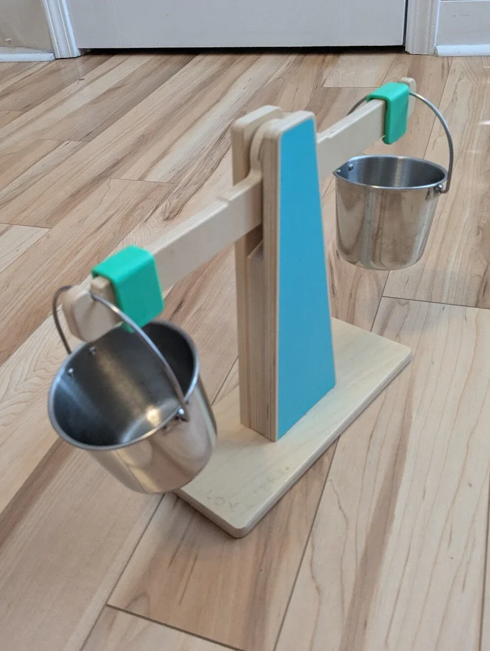 LOVEVERY balance toy